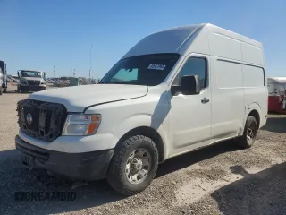 2020 Nissan NV Cargo SV z VIN 1N6BF0LY4LN804931, wystawiony jako Copart lot #44829975 z przebiegiem 215 221 mil mil oraz Szkody całkowita. Historia ofert i sprzedaży dostępna na DreamBid. Obrazek 1.
