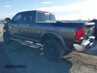 2018 Ram 2500 Big Horn with VIN 3C6UR5DL2JG217613, listed as a IAAI auction lot 41787606 with 101,712 mi miles. Bid and sale history available at carsss.com. Image 3.