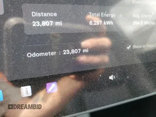 2023 Tesla Model Y Long Range z VIN 7SAYGDEE7PF965446, wystawiony jako Copart lot #54710375 z przebiegiem 23 807 mil mil oraz Szkoda całkowita • Salvage title. Historia ofert i sprzedaży dostępna na DreamBid. Obrazek 9.