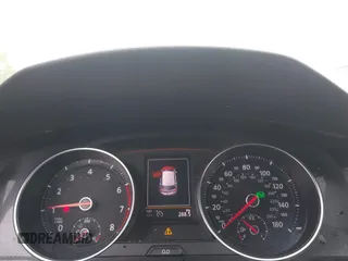 2015 Volkswagen GTI S z VIN 3VW4T7AU6FM016676, wystawiony jako IAAI lot #42342174 z przebiegiem 129 638 mil mil oraz . Historia ofert i sprzedaży dostępna na DreamBid. Obrazek 7.