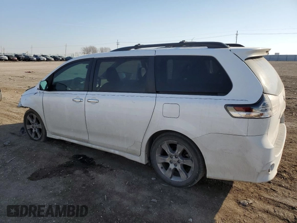 2013 Toyota Sienna SE z VIN 5TDXK3DC1DS353803, wystawiony jako Copart lot #47653545 z przebiegiem 139 032 mil mil oraz Szkoda całkowita • Salvage title. Historia ofert i sprzedaży dostępna na DreamBid. Obrazek 2.