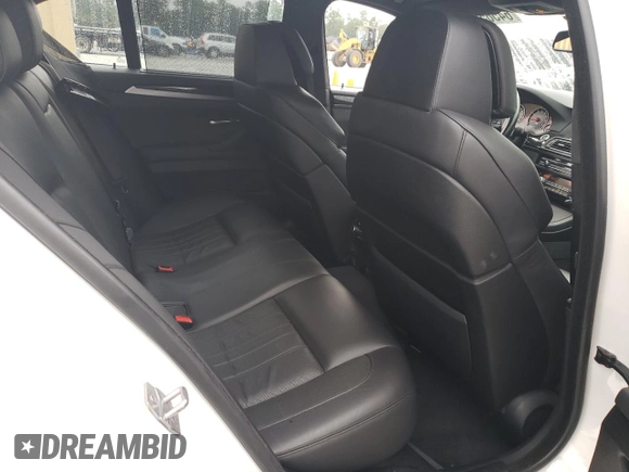 2013 BMW M5 with VIN WBSFV9C59DD096273, listed as a Copart auction lot 64565464 with 122,028 mi miles and Salvage Title. Bid and sale history available at carsss.com. Image 10.