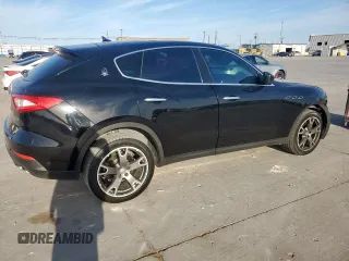 2018 Maserati Levante z VIN ZN661XUA1JX279016, wystawiony jako Copart lot #49554915 z przebiegiem 57 896 mil mil oraz Szkody całkowita. Historia ofert i sprzedaży dostępna na DreamBid. Obrazek 3.