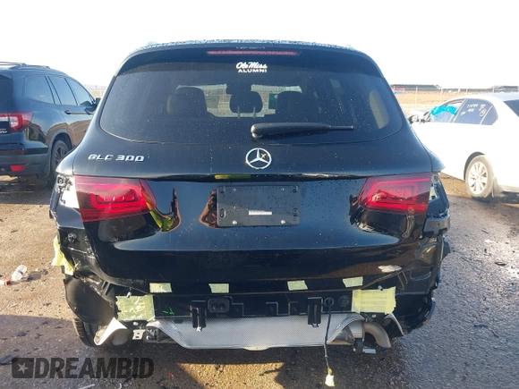 2022 Mercedes-Benz GLC 300 with VIN W1N0G8DB7NV394945, listed as a IAAI auction lot 42060999 with 17,332 mi miles and . Bid and sale history available at DreamBid. Image 17.