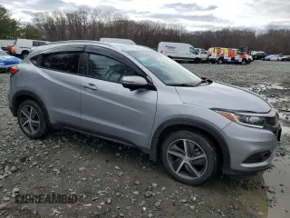 2022 Honda HR-V EX with VIN 3CZRU6H56NM747972, listed as a Copart auction lot 47858685 with 28,402 mi miles and Salvage Title. Bid and sale history available at carsss.com. Image 4.