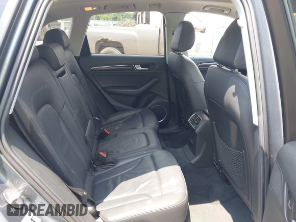 2014 Audi Q5 Premium Plus z VIN WA1DGAFP4EA130611, wystawiony jako IAAI lot #42822279 z przebiegiem 178 029 mil mil oraz . Historia ofert i sprzedaży dostępna na DreamBid. Obrazek 8.