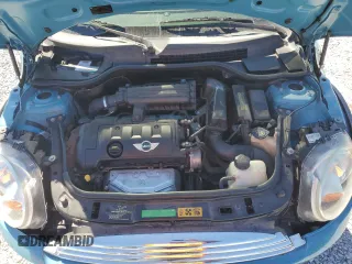 2008 MINI Hardtop with VIN WMWMF33518TT59583, listed as a Copart auction lot 50742985 with 101,831 mi miles and Clean Title. Bid and sale history available at DreamBid. Image 11.