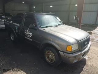 2004 Ford Ranger XL with VIN 1FTYR10U84PA57691, listed as a IAAI auction lot 41824691 with 233,453 mi miles. Bid and sale history available at carsss.com. Image 1.