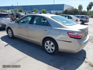 2007 Toyota Camry CE with VIN 4T1BE46K17U135058, listed as a IAAI auction lot 42088044 with 181,916 mi miles. Bid and sale history available at carsss.com. Image 3.
