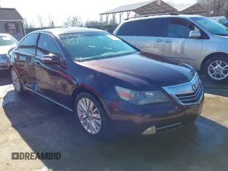 2011 Acura RL Technology with VIN JH4KB2F62BC000463, listed as a IAAI auction lot 41573978 with 172,755 mi miles and . Bid and sale history available at DreamBid. Image 1.