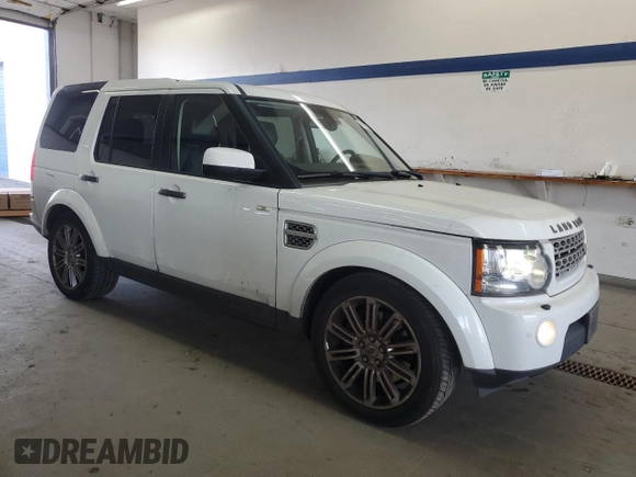 2011 Land Rover LR4 Lux with VIN SALAK2D48BA560345, listed as a Copart auction lot 51976015 with 123,953 mi miles and Clean Title. Bid and sale history available at DreamBid. Image 4.