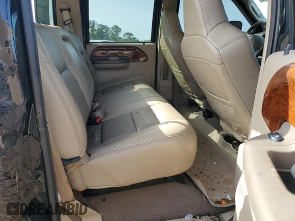 2003 Ford Super Duty F-250 XL with VIN 1FTNW21P73EC67848, listed as a Copart auction lot 64401394 with 146,307 mi miles and Salvage Title. Bid and sale history available at carsss.com. Image 10.