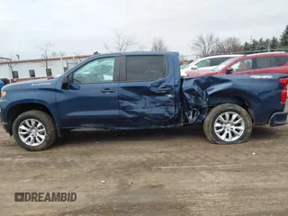 2021 Chevrolet Silverado 1500 Custom with VIN 1GCPYBEK0MZ440542, listed as a IAAI auction lot 41209792 with 40,302 mi miles and . Bid and sale history available at DreamBid. Image 14.