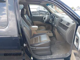 2006 Honda Ridgeline RTL with VIN 2HJYK165X6H558475, listed as a IAAI auction lot 42555097 with 180,711 mi miles and . Bid and sale history available at DreamBid. Image 5.