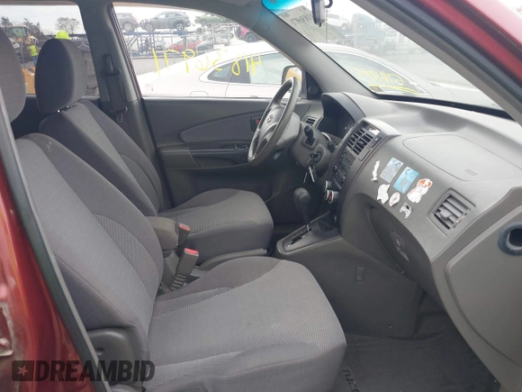 2007 Hyundai Tucson GLS with VIN KM8JM12B17U516895, listed as a IAAI auction lot 41836971 with 193,049 mi miles. Bid and sale history available at carsss.com. Image 5.