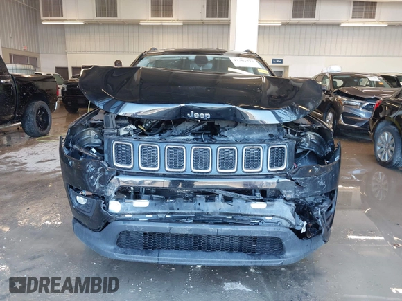 2018 Jeep Compass Latitude with VIN 3C4NJCBB6JT502308, listed as a IAAI auction lot 41561816 with 93,599 mi miles. Bid and sale history available at carsss.com. Image 13.