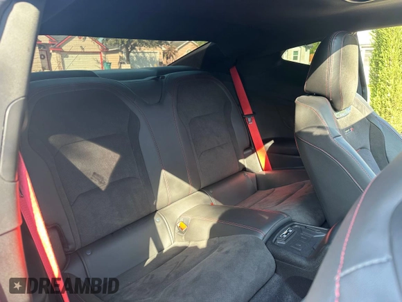 2023 Chevrolet Camaro ZL1 with VIN 1G1FK1R61P0128493, listed as a Copart auction lot 49242675 with 6,433 mi miles and Clean title. Bid and sale history available at DreamBid. Image 6.