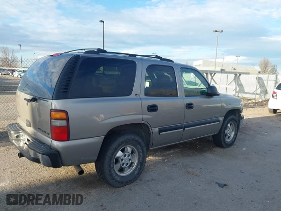 2001 Chevrolet Tahoe LT with VIN 1GNEK13T71J262435, listed as a IAAI auction lot 41850758 with 161,463 mi miles. Bid and sale history available at carsss.com. Image 4.