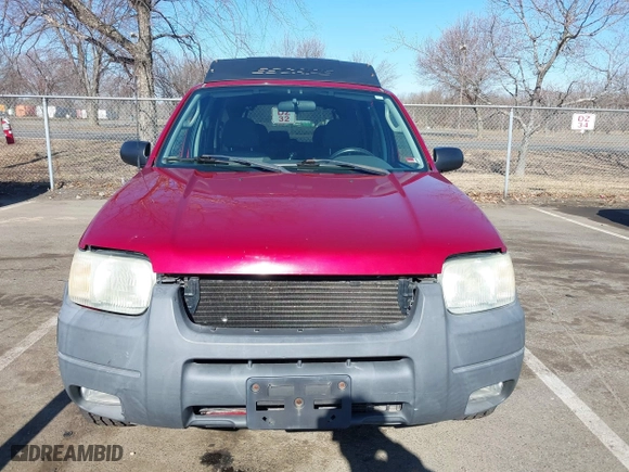 2003 Ford Escape XLT Popular 2 with VIN 1FMCU93183KC65571, listed as a IAAI auction lot 41768982 with 150,658 mi miles. Bid and sale history available at carsss.com. Image 12.