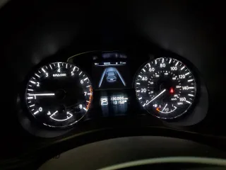 2015 Nissan Pathfinder SL z VIN 5N1AR2MM0FC712210, wystawiony jako Copart lot #57461895 z przebiegiem 136 886 mil mil oraz Szkoda całkowita • Salvage title. Historia ofert i sprzedaży dostępna na DreamBid. Obrazek 9.