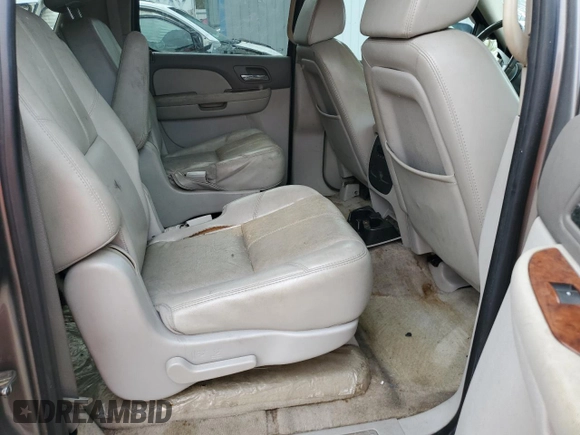 2007 Chevrolet Suburban LT with VIN 3GNFC16057G254007, listed as a Copart auction lot 57796855 with 158,225 mi miles and Salvage title. Bid and sale history available at DreamBid. Image 11.