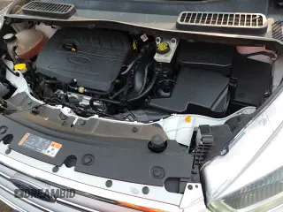 2017 Ford Escape SE with VIN 1FMCU9GD5HUC92016, listed as a Copart auction lot 67679345 with 123,992 mi miles and Clean title. Bid and sale history available at DreamBid. Image 13.