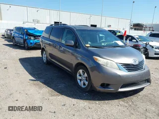 2011 Toyota Sienna LE AAS with VIN 5TDKK3DC0BS103380, listed as a IAAI auction lot 41855259 with 216,022 mi miles. Bid and sale history available at carsss.com. Image 1.