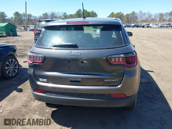 2018 Jeep Compass Sport with VIN 3C4NJCAB7JT107040, listed as a IAAI auction lot 41993385 with 251,154 mi miles. Bid and sale history available at carsss.com. Image 16.