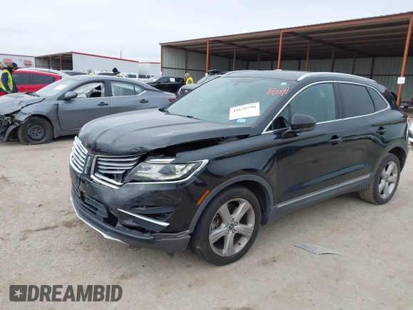 2017 Lincoln MKC Premiere z VIN 5LMCJ1C96HUL03694, wystawiony jako IAAI lot #41639790 z przebiegiem 75 678 mil mil oraz . Historia ofert i sprzedaży dostępna na DreamBid. Obrazek 17.
