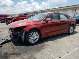 2014 Ford Fusion SE Hybrid с VIN 3FA6P0LU3ER253735, выставлен на аукционе Copart как лот 63222635 с пробегом 147 470 миль миль и Списание • Salvage title. История ставок и продаж доступна на DreamBid. Изображение 1.