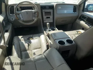 2007 Lincoln Navigator with VIN 5LMFU27567LJ12959, listed as a Copart auction lot 61891815 with 217,307 mi miles and Salvage title. Bid and sale history available at DreamBid. Image 8.