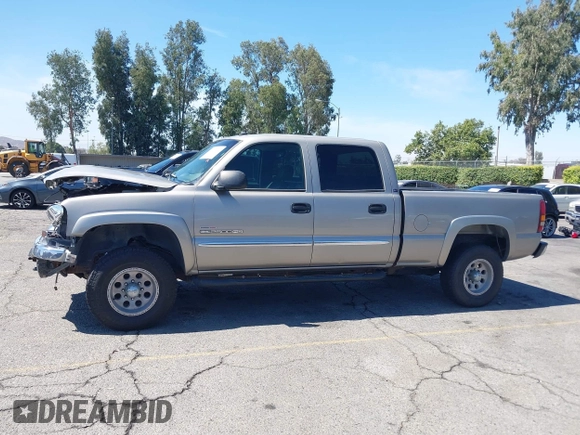 2003 GMC Sierra 2500HD SLT with VIN 1GTHK231X3F243264, listed as a IAAI auction lot 42606442 with 166,770 mi miles and . Bid and sale history available at DreamBid. Image 14.