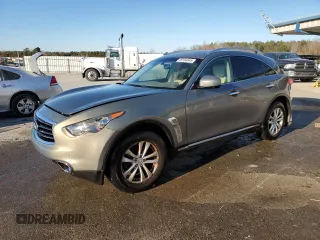 2013 Infiniti FX with VIN JN8CS1MU0DM141373, listed as a Copart auction lot 89164645 with 70,645 mi miles and Salvage Title. Bid and sale history available at carsss.com. Image 1.
