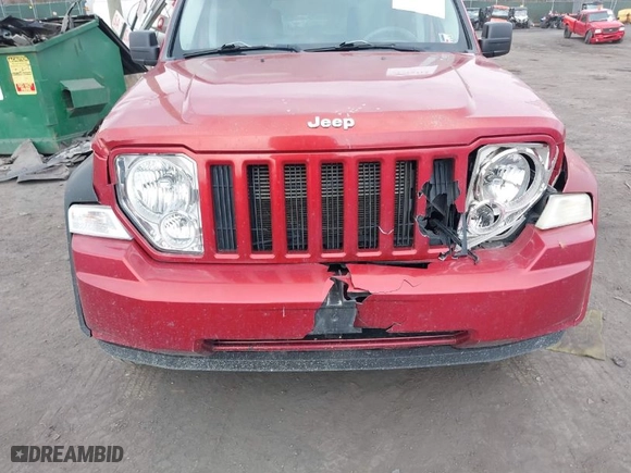 2008 Jeep Liberty Sport with VIN 1J8GN28K58W192213, listed as a IAAI auction lot 41715713 with 198,045 mi miles. Bid and sale history available at carsss.com. Image 6.