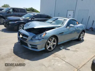 2014 Mercedes-Benz SLK 250 z VIN WDDPK4HA4EF088283, wystawiony jako Copart lot #55073085 z przebiegiem 42 565 mil mil oraz Szkoda całkowita • Salvage title. Historia ofert i sprzedaży dostępna na DreamBid. Obrazek 1.
