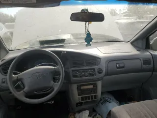2001 Toyota Sienna CE with VIN 4T3ZF19C81U410244, listed as a Copart auction lot 77216714 with 259,226 mi miles and Salvage Title. Bid and sale history available at carsss.com. Image 8.
