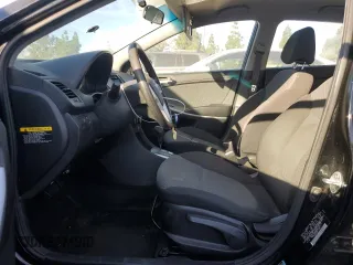2013 Hyundai Accent GL with VIN KMHCT5AE8DU071632, listed as a Copart auction lot 76982384 with 100,067 mi miles and Salvage Title. Bid and sale history available at carsss.com. Image 7.