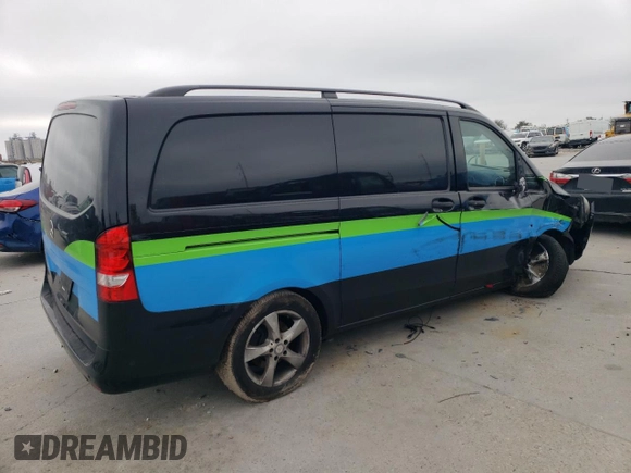 2016 Mercedes-Benz Metris Cargo z VIN WD3PG2EAXG3171266, wystawiony jako Copart lot #43595185 z przebiegiem 101 889 mil mil oraz Szkoda całkowita • Salvage title. Historia ofert i sprzedaży dostępna na DreamBid. Obrazek 3.