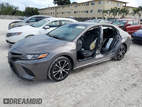 2020 Toyota Camry SE with VIN 4T1G11AK9LU947208, listed as a Copart auction lot 88977545 with 34,721 mi miles and Salvage Title. Bid and sale history available at carsss.com. Image 1.