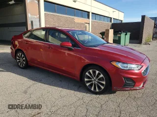 2020 Ford Fusion SE with VIN 3FA6P0T90LR218353, listed as a Copart auction lot 62332045 with 109,421 mi miles and Clean title. Bid and sale history available at DreamBid. Image 4.
