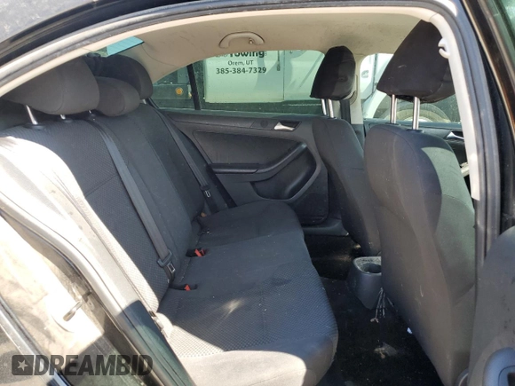 2013 Volkswagen Jetta S z VIN 3VW2K7AJ0DM350344, wystawiony jako Copart lot #64456585 z przebiegiem 190 350 mil mil oraz Czysty tytuł • Clean title. Historia ofert i sprzedaży dostępna na DreamBid. Obrazek 10.