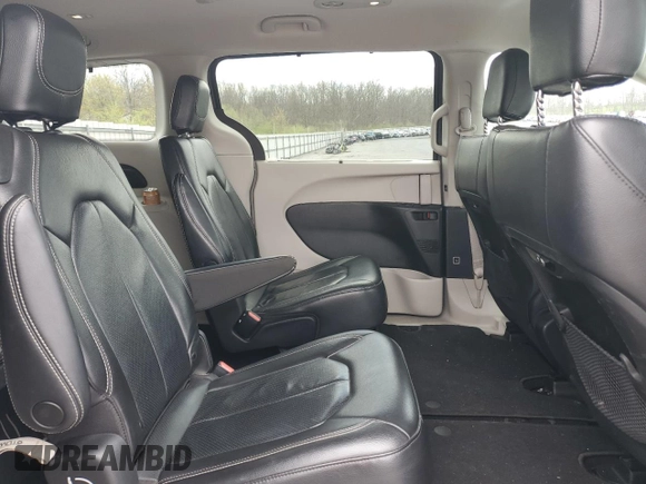 2022 Chrysler Pacifica Touring L with VIN 2C4RC1BG7NR154314, listed as a Copart auction lot 53502335 with 77,511 mi miles and Salvage Title. Bid and sale history available at DreamBid. Image 11.