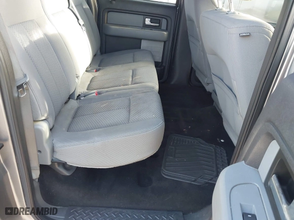 2013 Ford F-150 XL with VIN 1FTFW1CT2DKG40953, listed as a IAAI auction lot 41736920 with 179,437 mi miles. Bid and sale history available at carsss.com. Image 8.