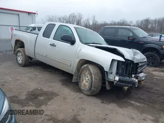 2013 Chevrolet Silverado 1500 LT with VIN 1GCRKSE72DZ239246, listed as a IAAI auction lot 41995553 with 190,290 mi miles and . Bid and sale history available at DreamBid. Image 1.