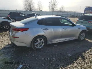 2019 Kia Optima LX with VIN 5XXGT4L32KG285871, listed as a Copart auction lot 48682925 with 103,523 mi miles and Salvage Title. Bid and sale history available at carsss.com. Image 3.