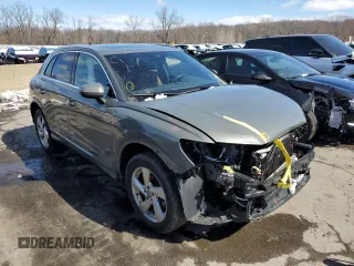 2020 Audi Q3 Premium with VIN WA1AECF33L1016503, listed as a Copart auction lot 44821173 with 34,078 mi miles. Bid and sale history available at carsss.com. Image 4.