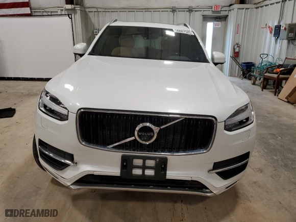 2018 Volvo XC90 Momentum with VIN YV4102PK4J1375017, listed as a Copart auction lot 50607525 with 125,218 mi miles and Non Repairable. Bid and sale history available at carsss.com. Image 5.