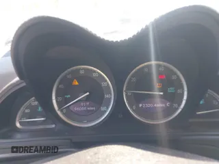 2007 Mercedes-Benz SL 550 с VIN WDBSK71F07F121213, выставлен на аукционе IAAI как лот 42210962 с пробегом 96 088 миль миль и . История ставок и продаж доступна на DreamBid. Изображение 7.