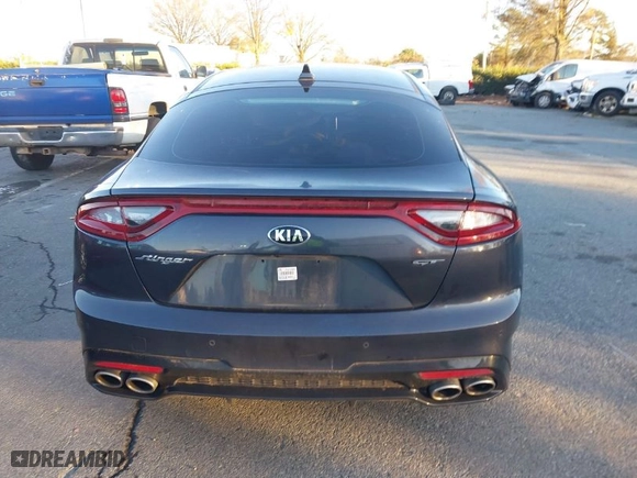 2019 Kia Stinger GT with VIN KNAE35LC6K6057848, listed as a IAAI auction lot 40993151 with 1 mi miles. Bid and sale history available at carsss.com. Image 15.