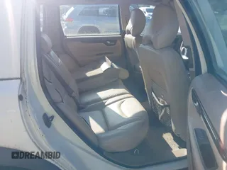 2001 Volvo V70 with VIN YV1SZ58D711043453, listed as a IAAI auction lot 42538391 with 143,032 mi miles and . Bid and sale history available at DreamBid. Image 8.